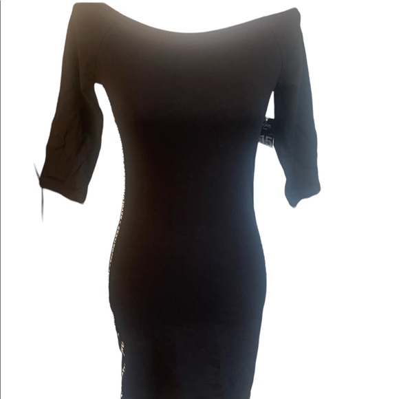 City Streets Dresses & Skirts - City Streets Off The Shoulder Bodycon Fit Relaxed Look Casual Cotton Dress NWT